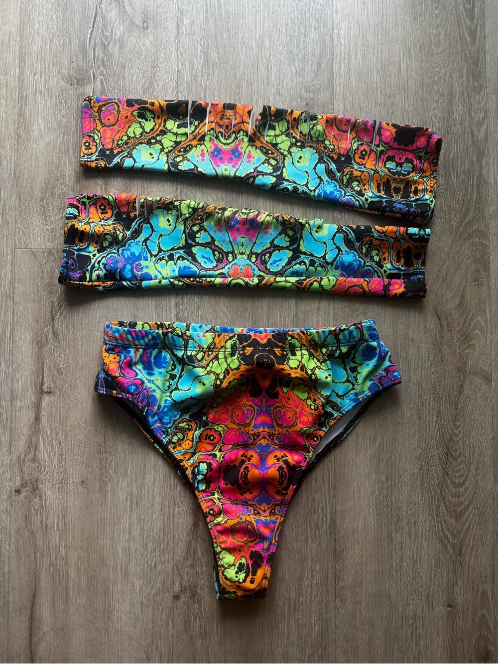 Vibrant Multicolor Rave Bottoms and Sleeves Set